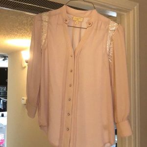 Classy top